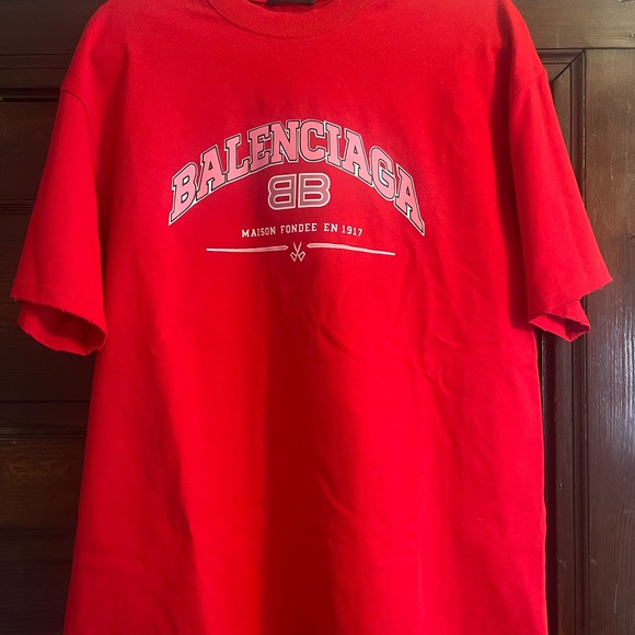 Balenciaga T-Shirt - Picture 2 of 3